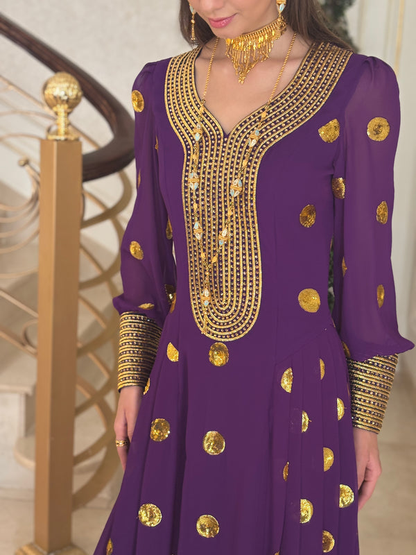 جلابيه تراثيه متوفره باللون الأصفر والأخضر والفستقي